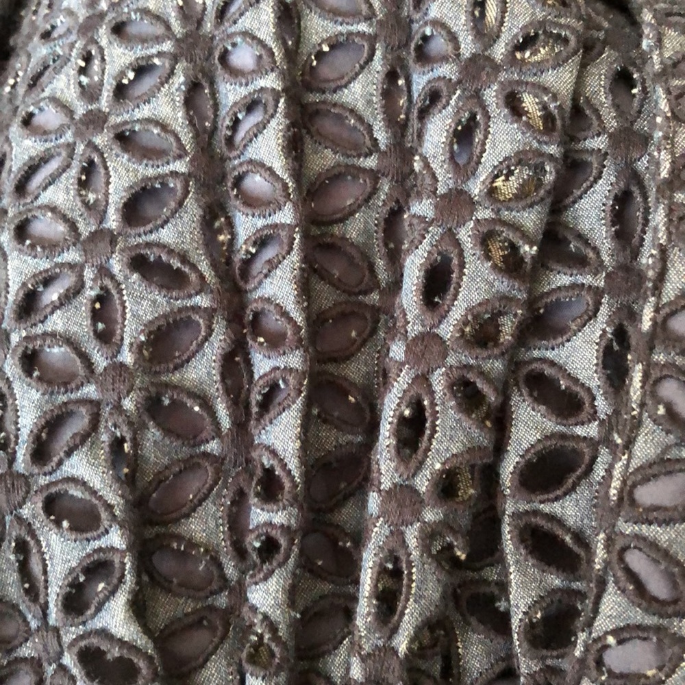 BR Limited Edition Denim eyelet navy color skirt - Picture 7 of 7